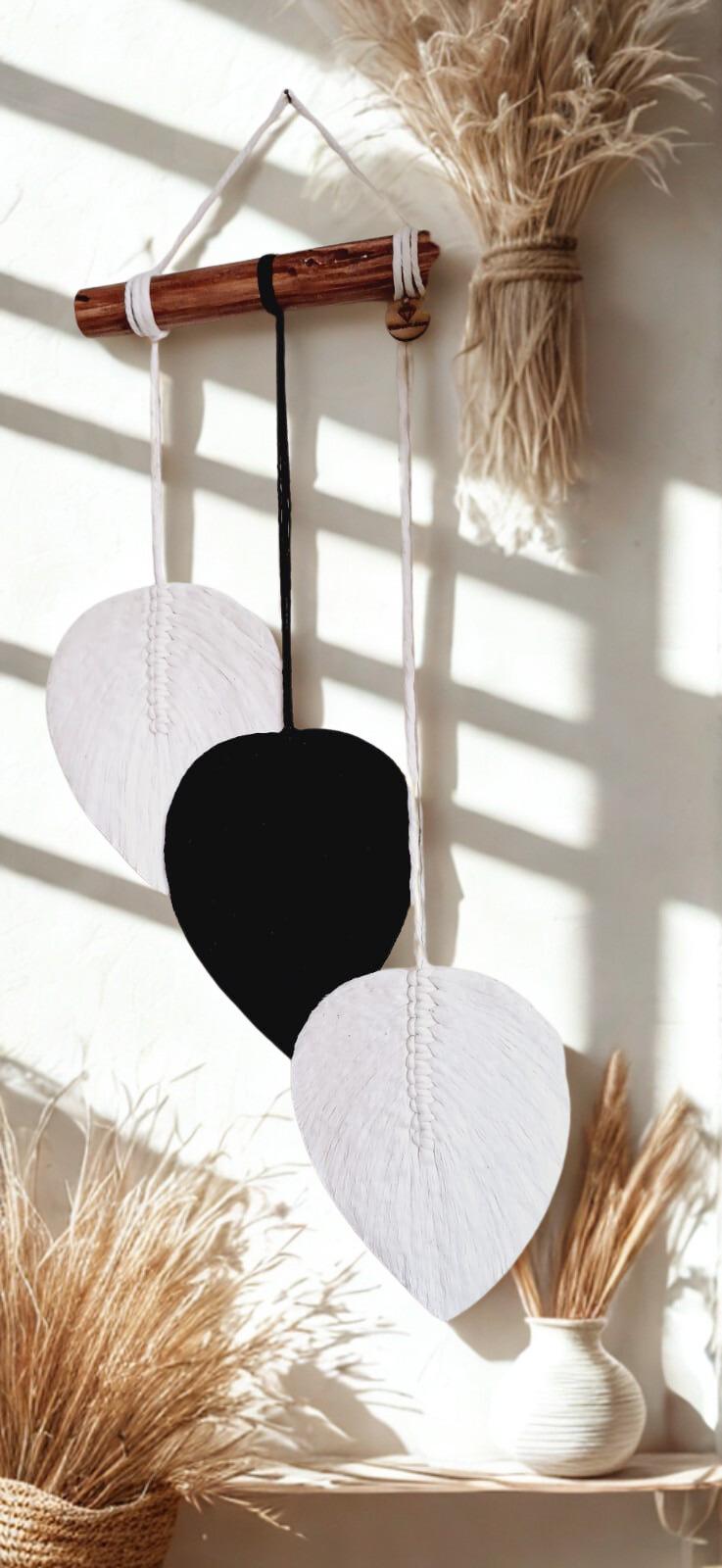 Feuille macramé murale artisanale – déco naturelle faite main au Maroc par Zaynah

